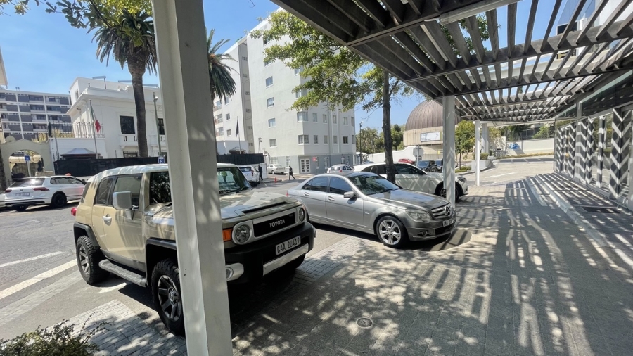 To Let commercial Property for Rent in Gardens Western Cape
